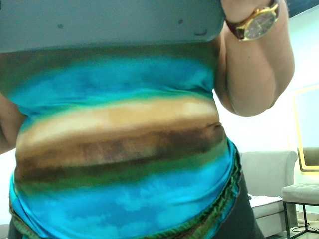 girl-amada live cam on BongaCams
