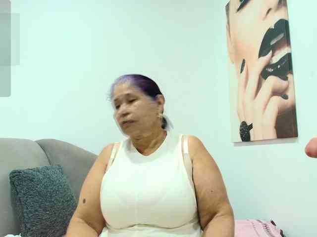 girl-amada webcam