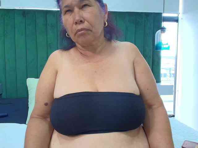 girl-amada webcam
