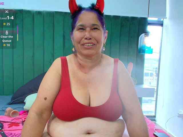 girl-amada webcam