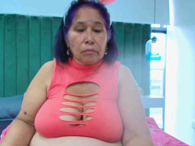 girl-amada webcam