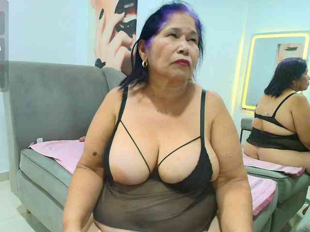 girl-amada webcam