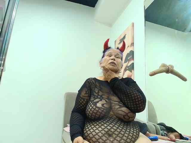 girl-amada webcam