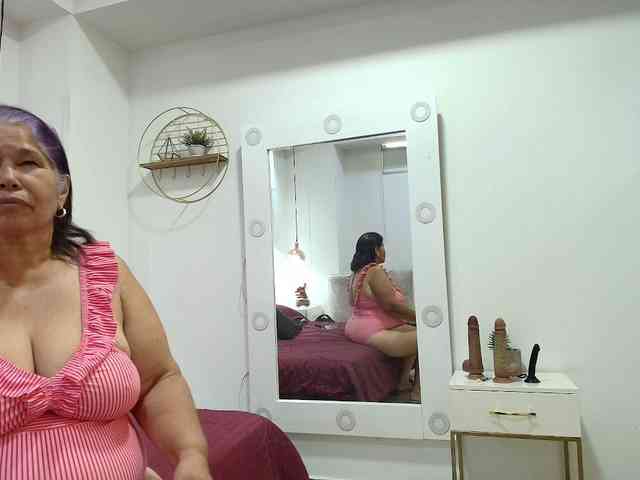 girl-amada webcam