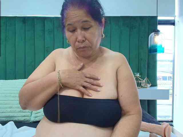 girl-amada webcam