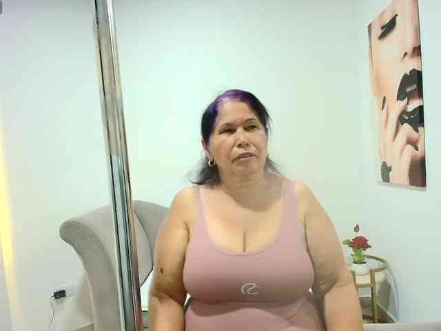 girl-amada webcam