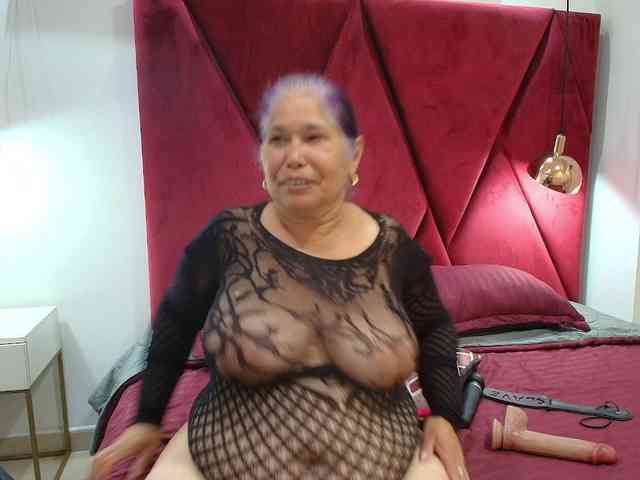 girl-amada webcam