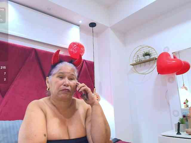 girl-amada webcam