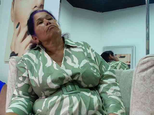 girl-amada webcam