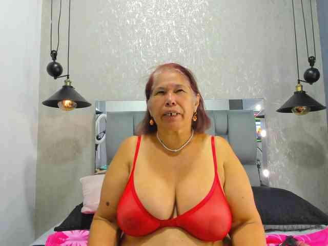 girl-amada webcam