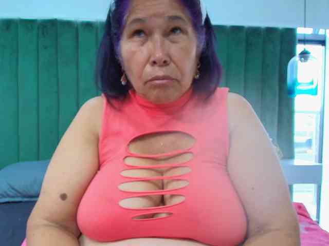 girl-amada webcam