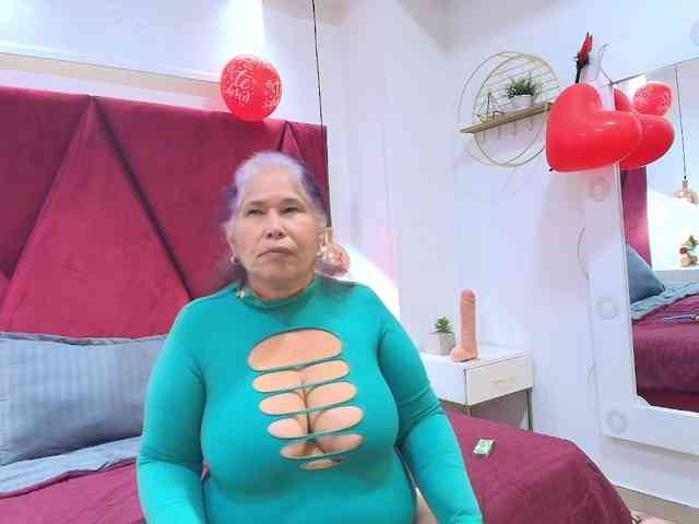 girl-amada