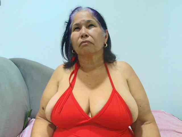 girl-amada girl-amada