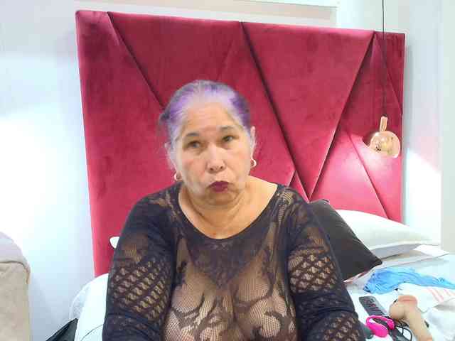 girl-amada webcam
