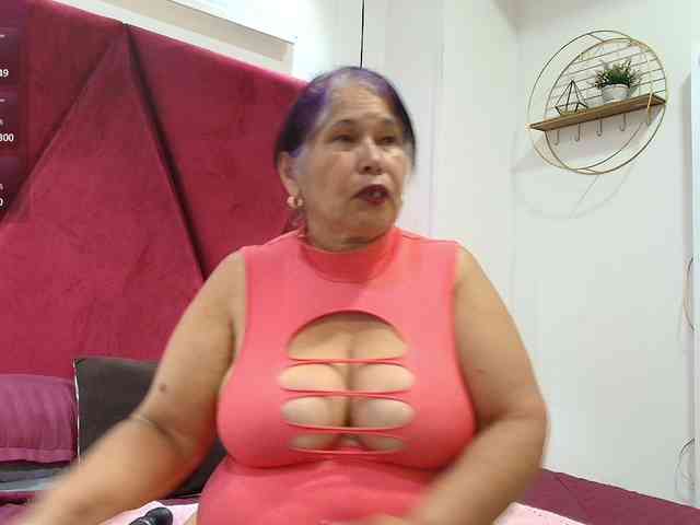 girl-amada webcam