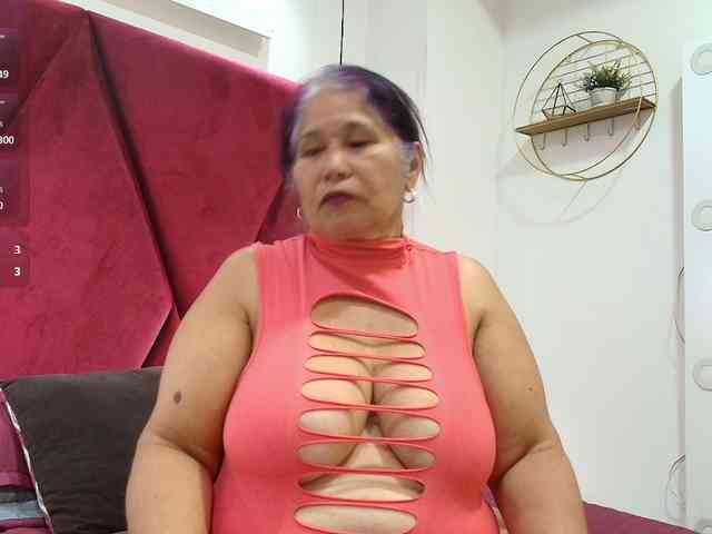 girl-amada webcam