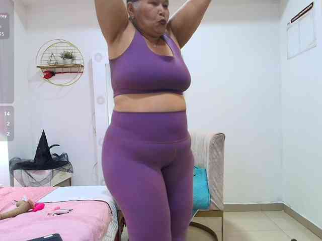 girl-amada girl-amada