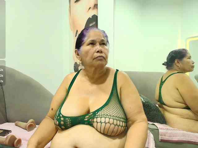 girl-amada webcam