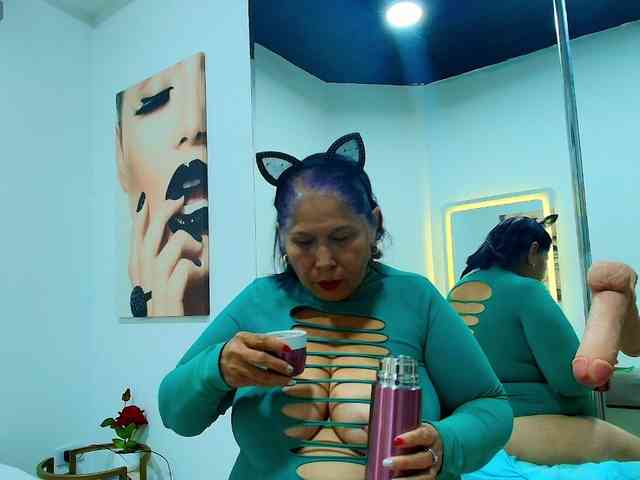 girl-amada webcam