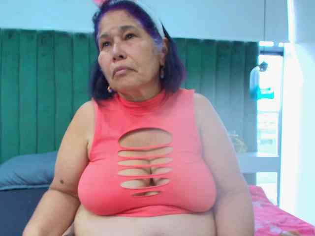 girl-amada webcam