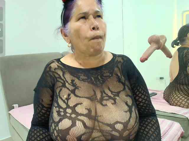girl-amada webcam