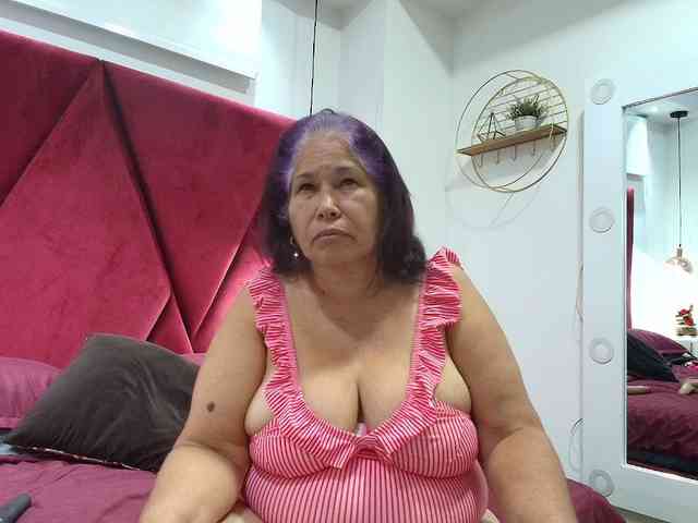 girl-amada webcam