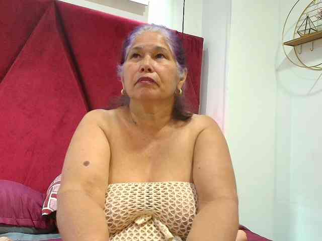 girl-amada webcam