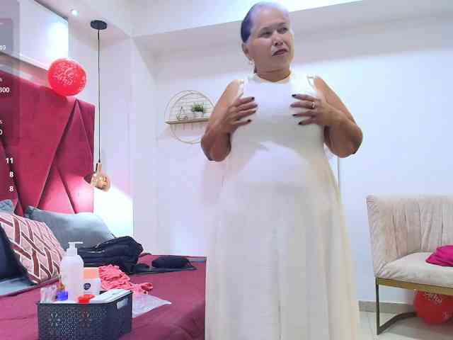 girl-amada webcam