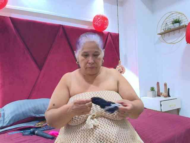 girl-amada webcam