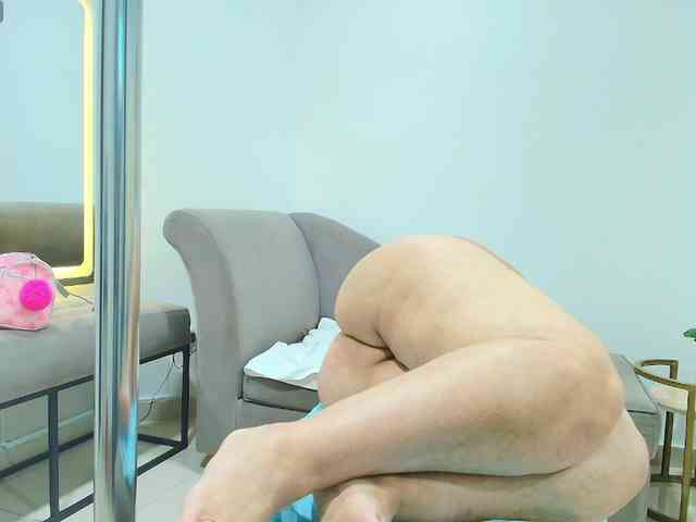 girl-amada webcam