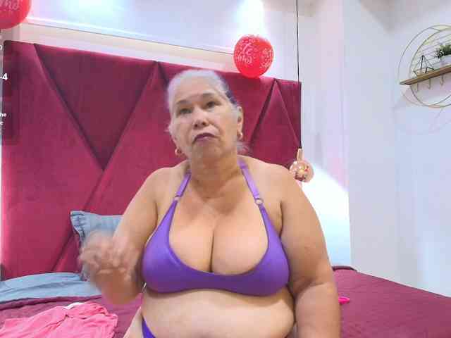 girl-amada webcam