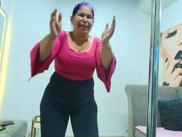 girl-amada webcam