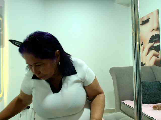 girl-amada webcam