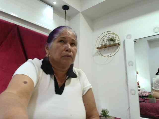 girl-amada webcam