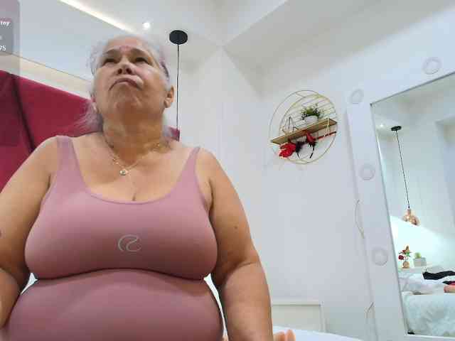girl-amada girl-amada