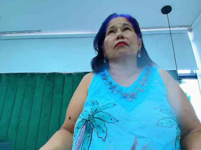 girl-amada webcam