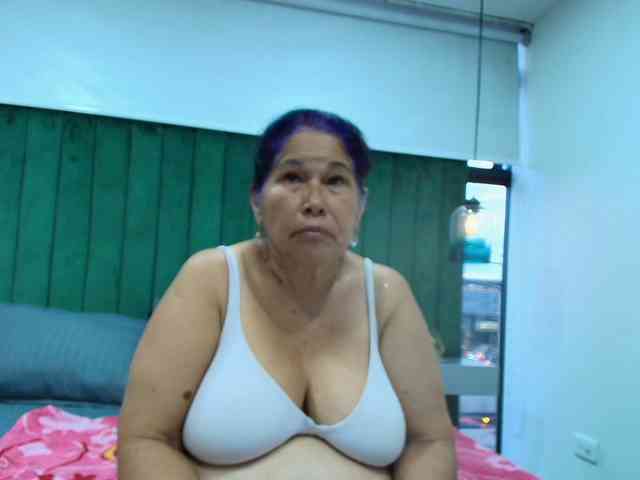 girl-amada webcam