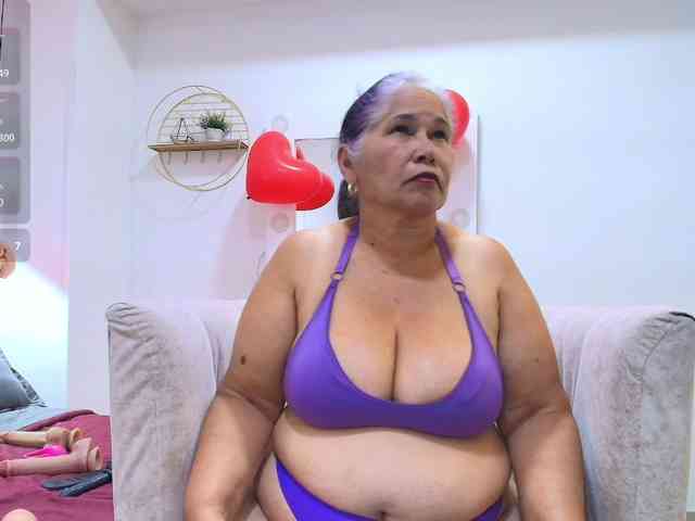 girl-amada webcam