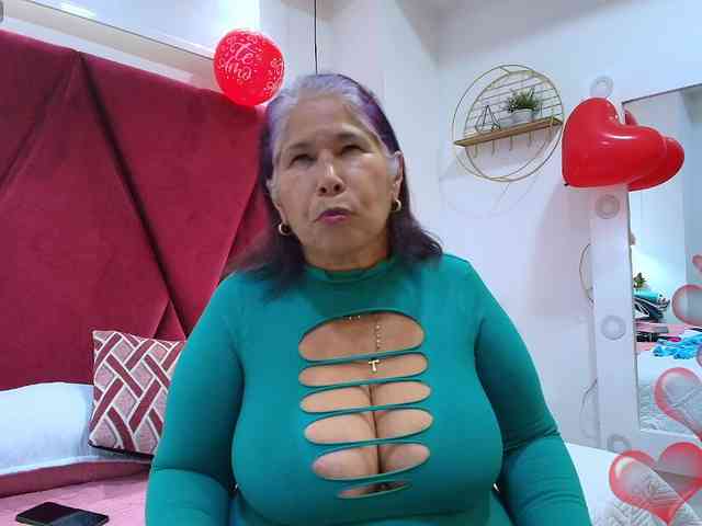 girl-amada webcam