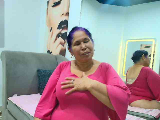 girl-amada webcam