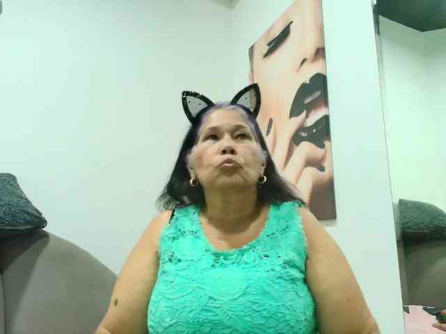girl-amada webcam