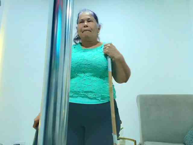 Modèle: girl-amada