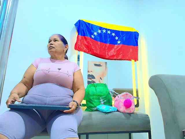 girl-amada webcam
