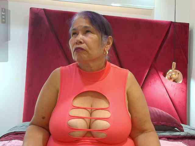 girl-amada webcam