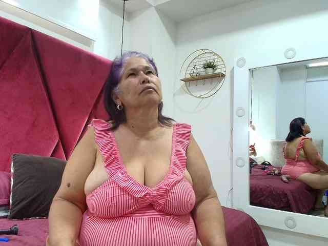 girl-amada webcam