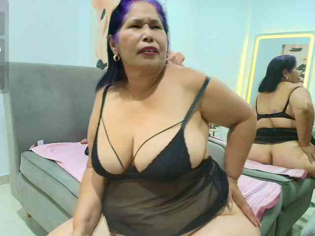 girl-amada girl-amada