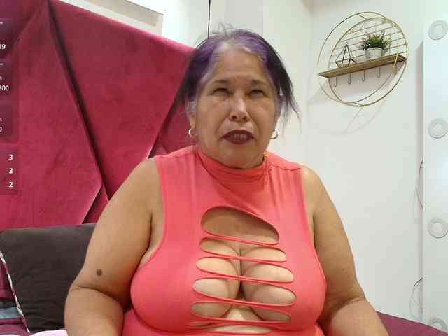girl-amada webcam