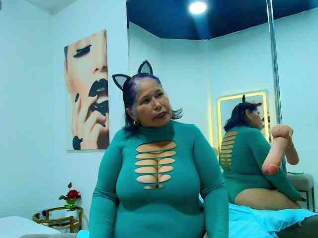 girl-amada webcam