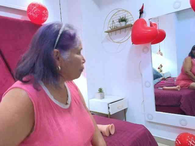 girl-amada webcam