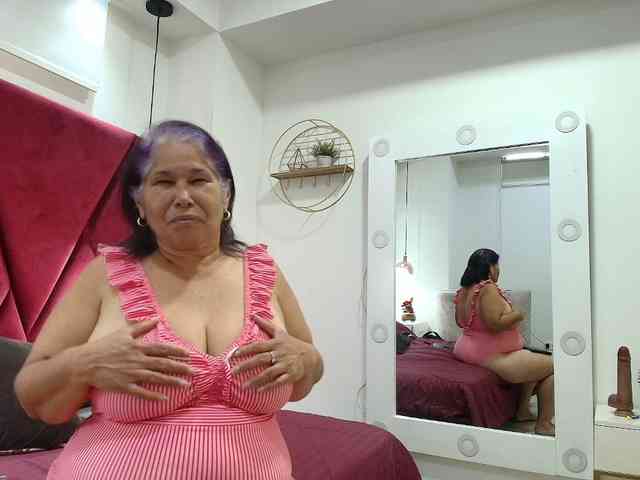 girl-amada webcam